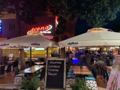 АРЕНА BAR & FOOD ARENA CLUB