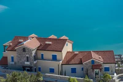Consultica Properties | Hotels and luxury properties for sale