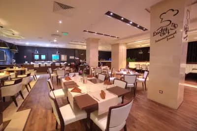 Tahini Kosher Restaurant