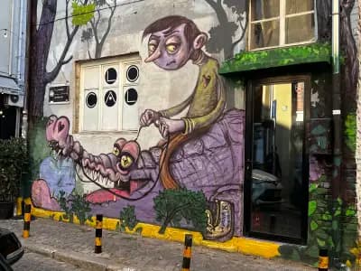 Mouse House Kapana