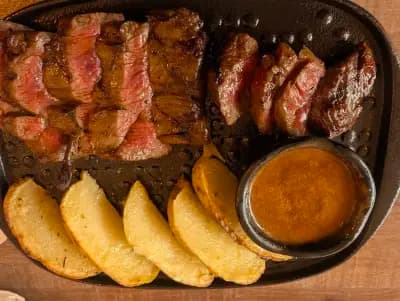 Happy Bar & Grill Ruse