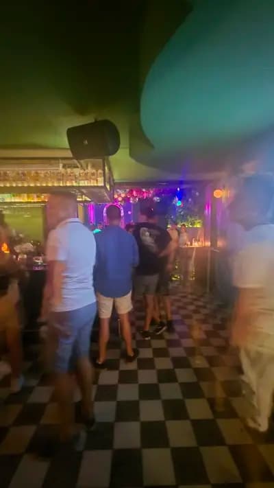 Бар "СИПИ"