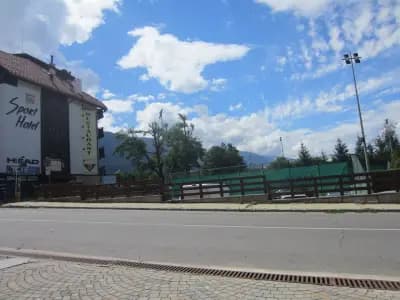 THE BOUNCE CLUB Bansko