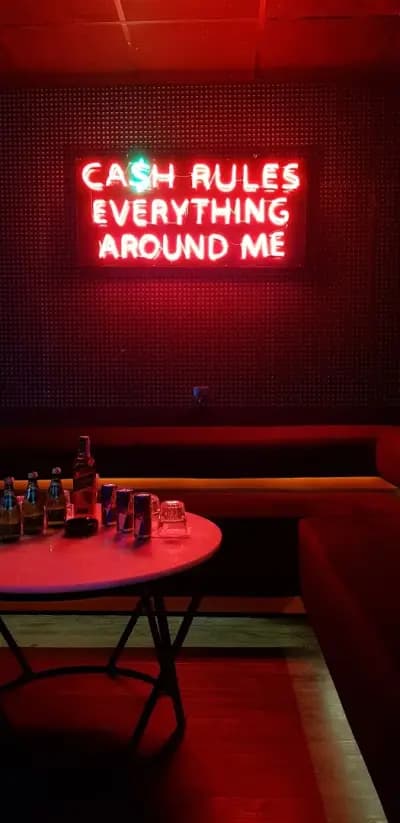 THE BOUNCE CLUB Bansko
