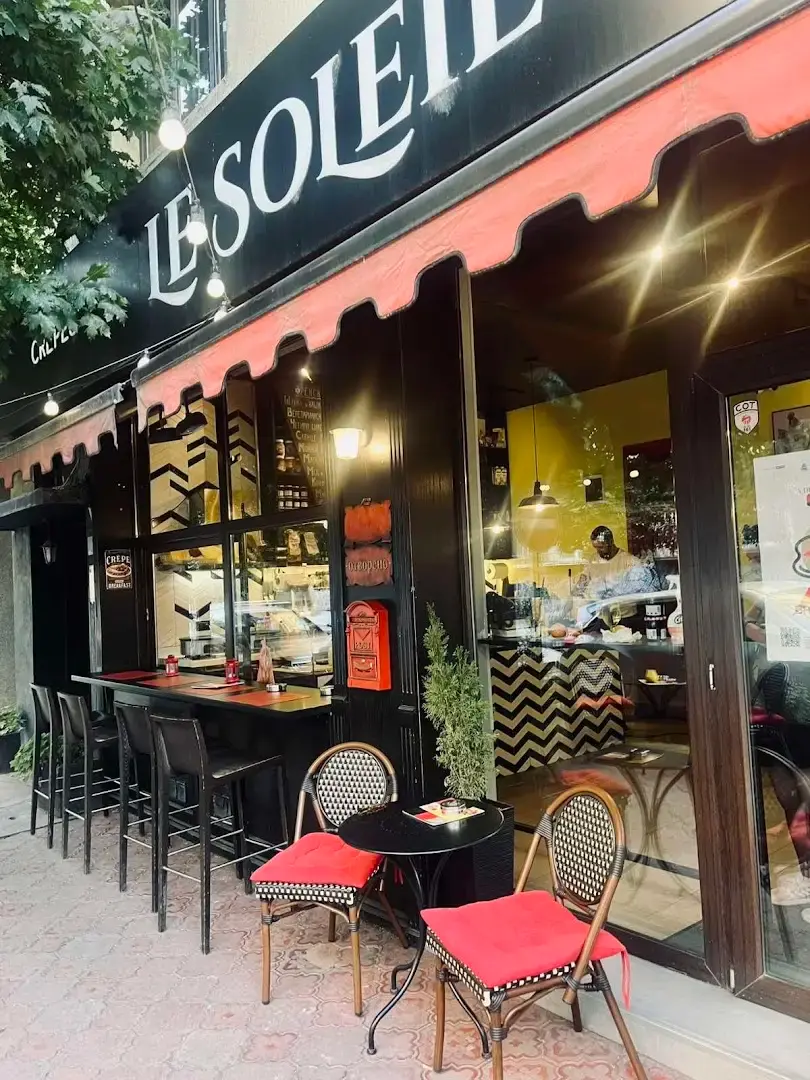 Le Soleil Crepes and Coffee