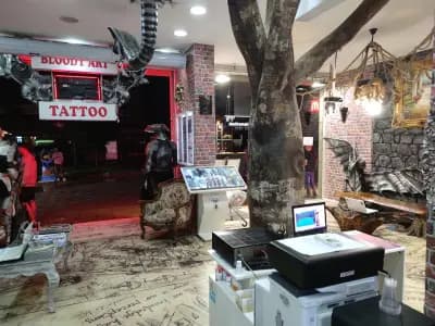 BLOODY ART TATTOO Sunny beach
