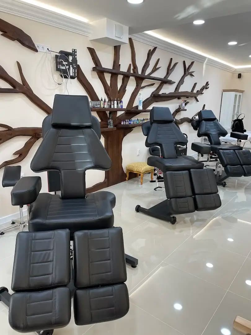 Cosmos Tattoo Shop