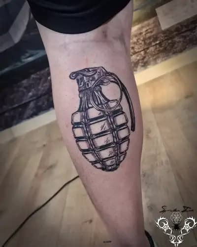 Студио за татуировки "Spider Ink"