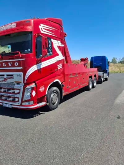 TRUCK SERVICE & TIR PARKING