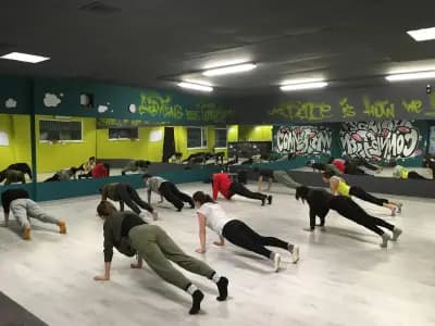 House of Connection - street dance school