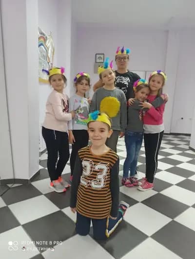 Улица Бели лилии 22-24