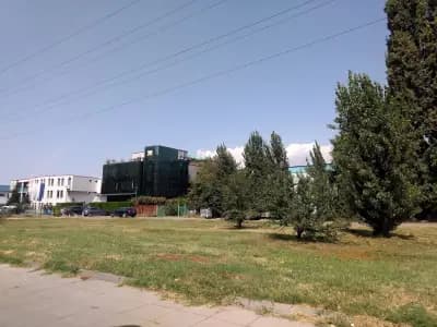 Издателска къща "Персей"