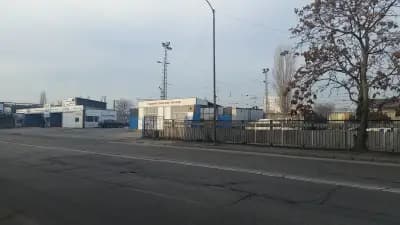 Годишни технически прегледи на леки и товарни автомобили