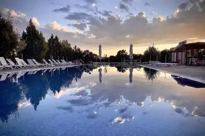 Aqua Termi / Туристическо селище Аква Терми