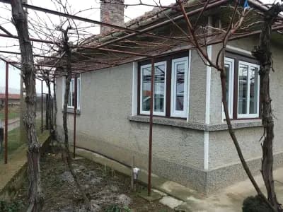 Beeva House