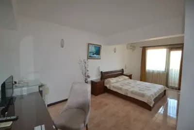 Family Hotel More