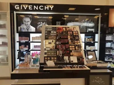 Pretty shop