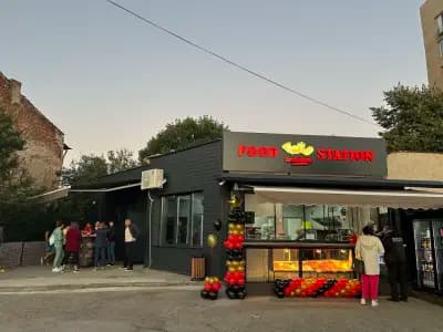 Food Station by NARODEN