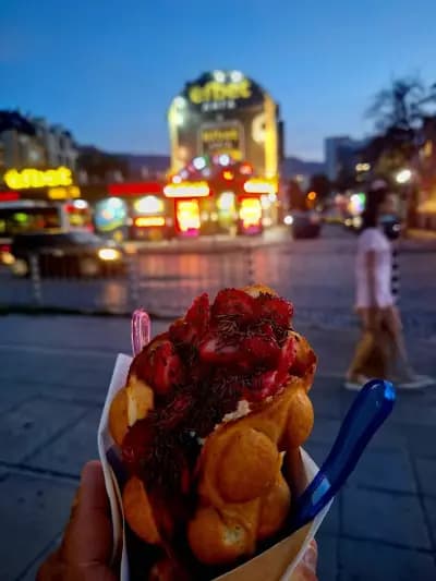 33 Waffles and Pancakes (Sofia) - 33 Гофрети и палачинки Красно село