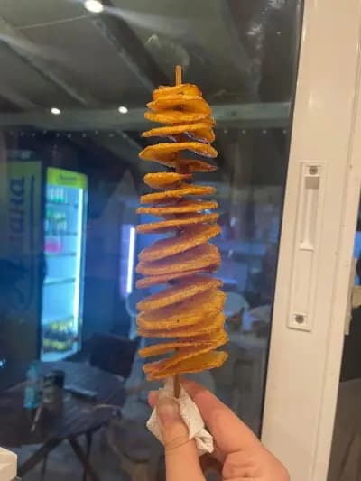 Ангел Джан бърза закуска