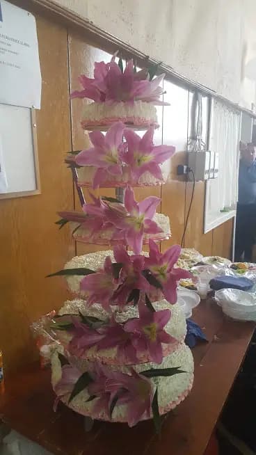 ВИЛИ КЕТЪРИНГ ТУТРАКАН