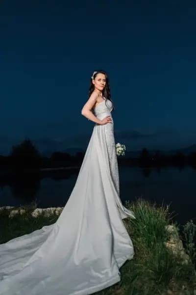 Carrie Bridal Boutique | Сватбени, булчински и официални рокли