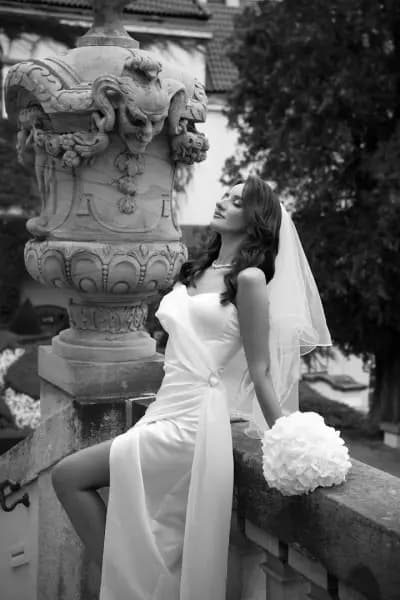 Enamorada Bridal Fashion