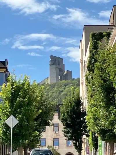 Раѝ