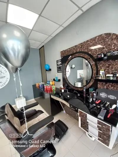 Barber shop by Alishan