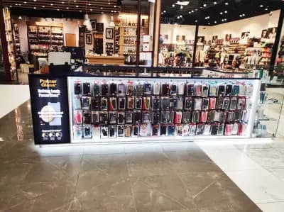 Phoneplay Paradise center