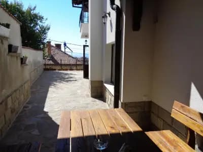 Cloudbase Guesthouse