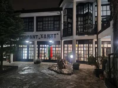 Хотел „Ханът“