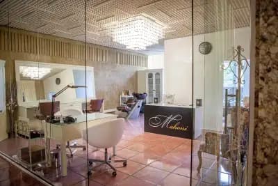 Mahoni Hair & Beauty Salon
