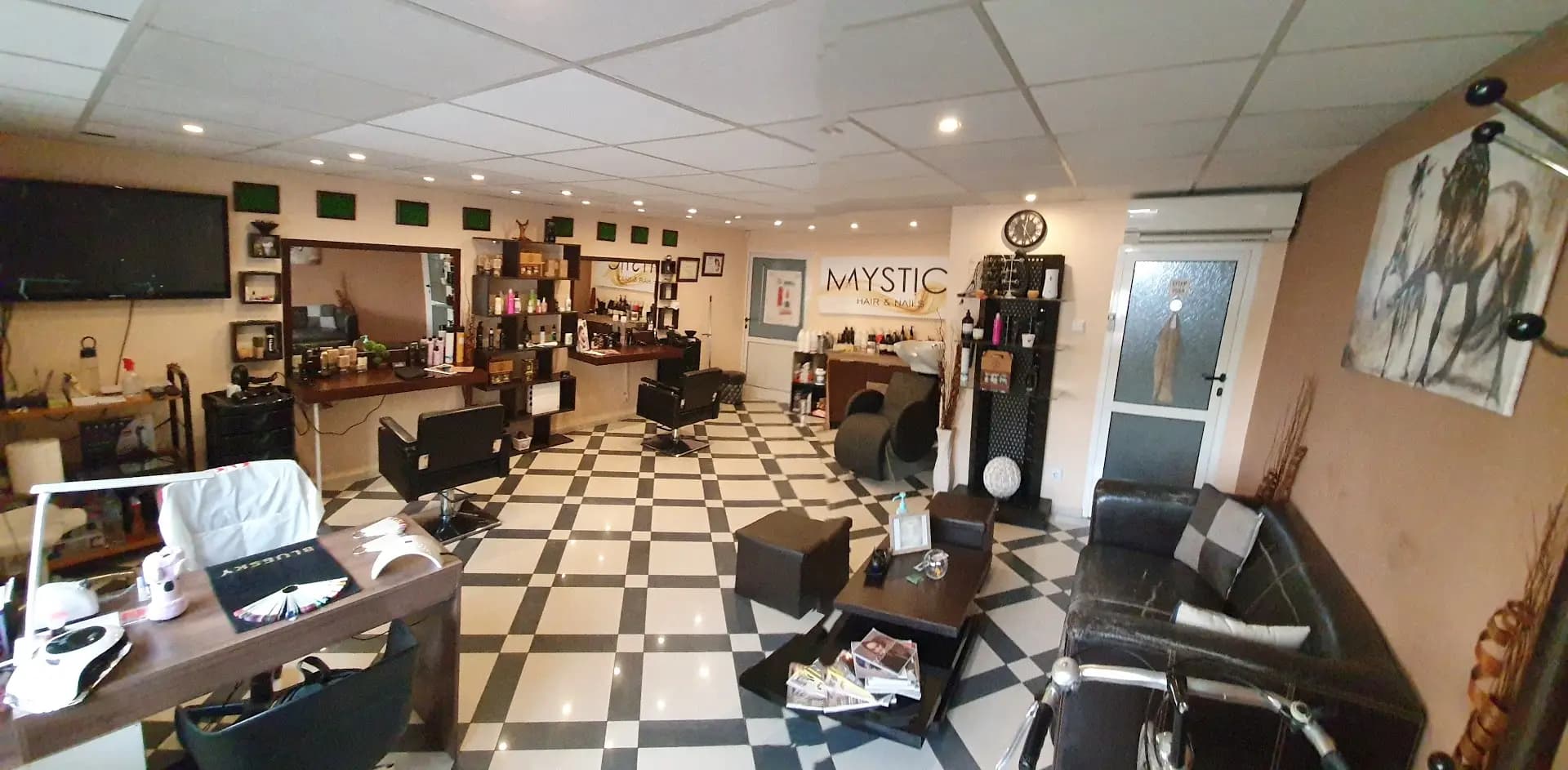 Mystic Hair & Nails