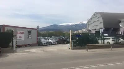ПАРКИНГ МЛАДОСТ