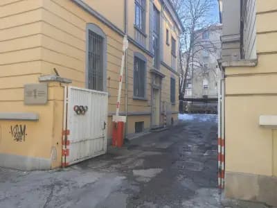 Платен паркинг