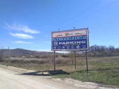 TIR PARKING FENIX AUTOHOF