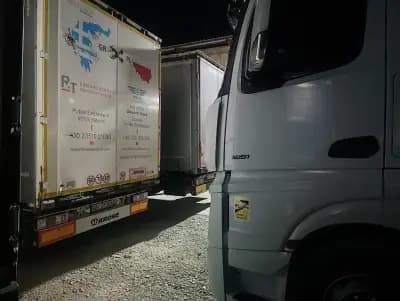 TIR PARKING FENIX AUTOHOF