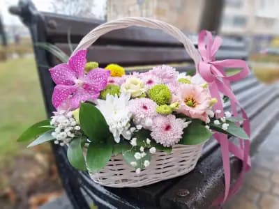 Цветарница,,Фиори"-цветя,подаръци и декорация.Доставка до адрес.Онлайн поръчки за доставки за цял свят.Фиори Си енд Джи