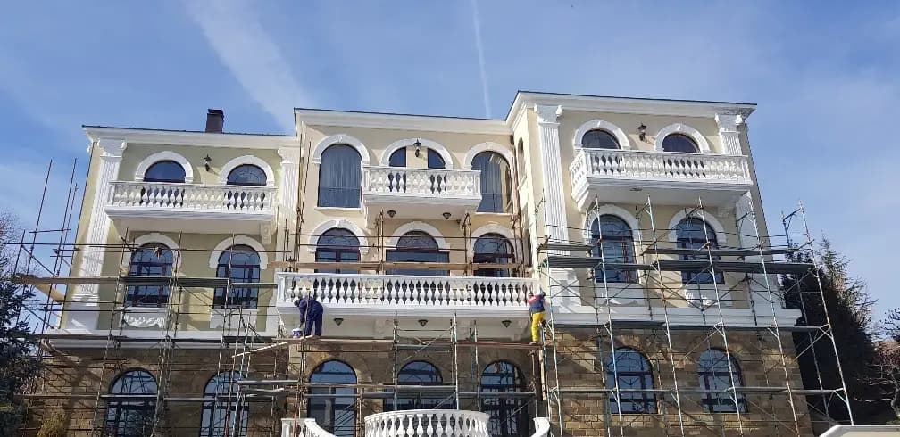 Varaks Construction
