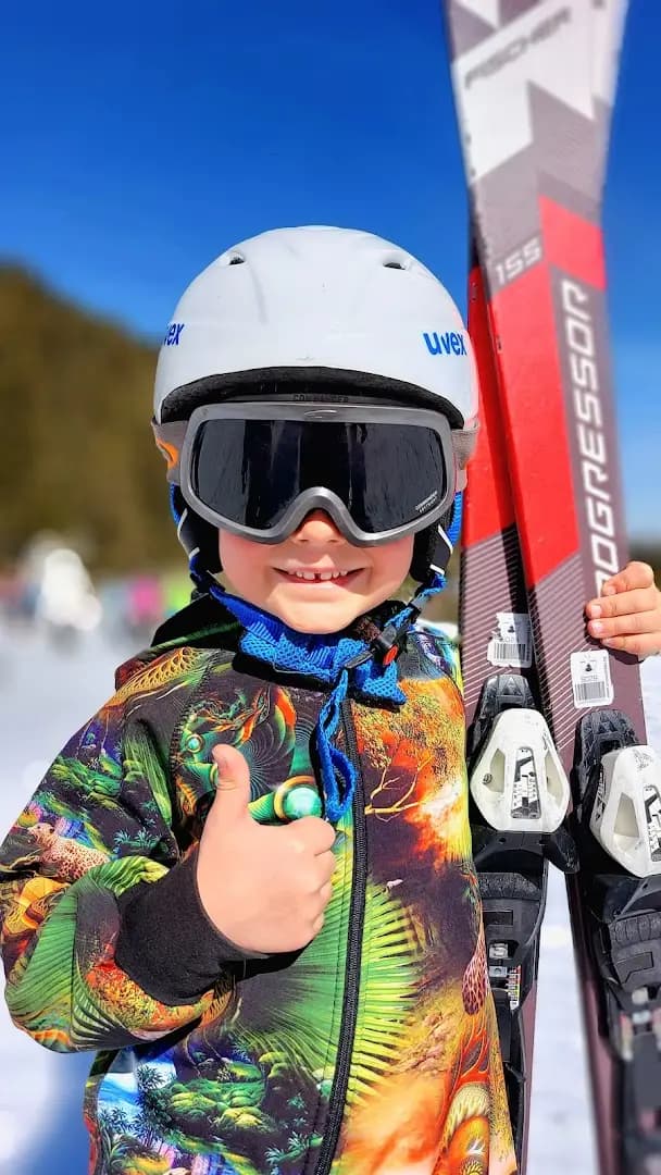 Snow Peaks Ski School & Rent