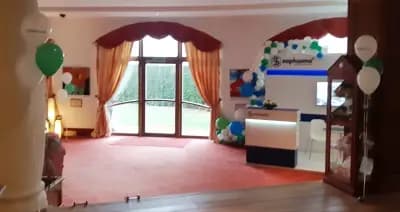 Сватбена и парти агенция "КОМПЛИМЕНТ "