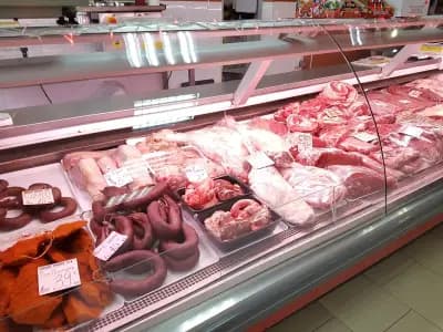 ЕТ Тургай Чалъшкан магазин за месо, карантия и транжорна