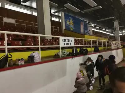 Зимна пързалка „Славия“