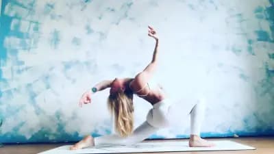 МASSAGE STUDIO CHAKRAVARTIN