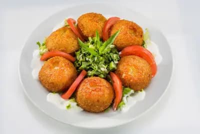 Twist and Go Street Foods