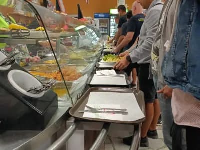 Закусвалня “Димят”