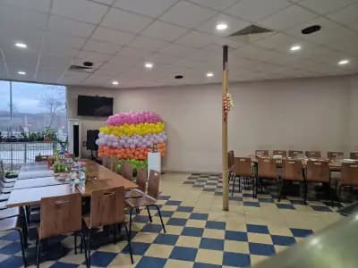 Бистро Адата