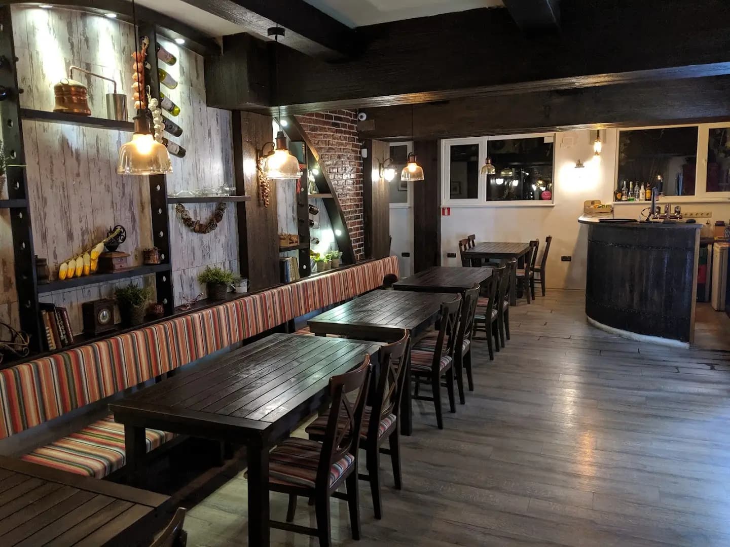 BAR & Механа Лозенец