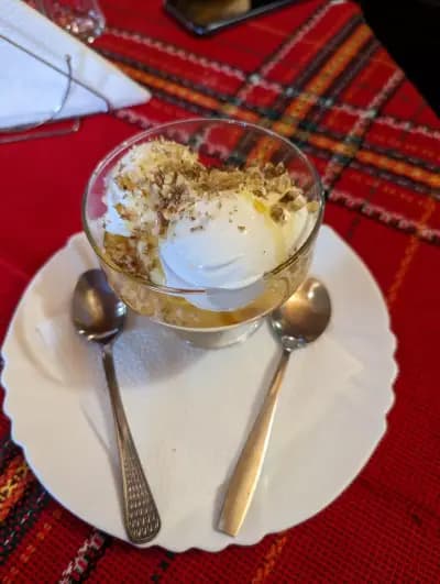 Ресторант-градина България